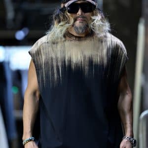 גופיה חולצה ללא שרוולים הבהרה עליונה גזרת אוברסייז 134